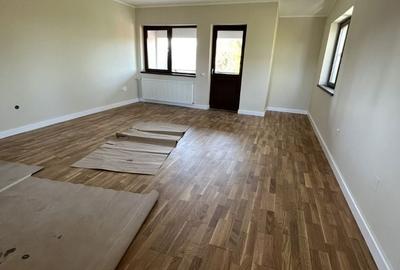 Apartament cu 3 camere decomandat în Clăbucet - 2