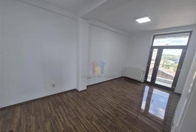 Apartament cu 2 camere decomandat în Central - 3