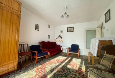 Apartament cu 2 camere decomandat, mobilat în Mărăști