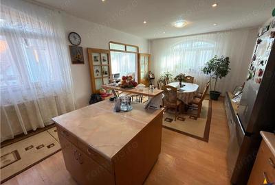 FILM 3D!Proprietate duala distinctiva: showroom,birouri,locuinta,venit pasiv, infrastructura comple - 2