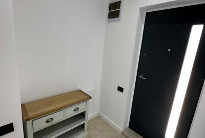 Casă cu 4 camere cu Teren 250 Mp în Tunari