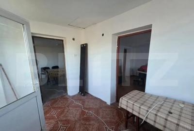 Casă cu 2 camere cu Teren 2500 Mp în Central - 9