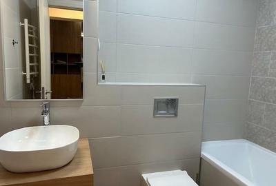 Apartament cu 3 camere decomandat, mobilat în 1 Mai - 15