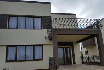 Casă individuală cu 4 camere cu Teren 800 Mp în Central - 10