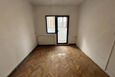 Apartament cu 4 camere decomandat în Micălaca - 11