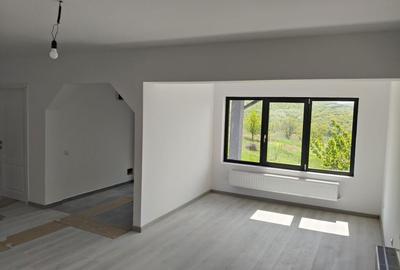 Spațiu comercial, de 500 mp, în Tomești - 2