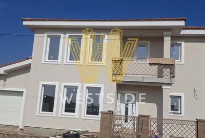 Casă cu 5 camere cu Teren 600 Mp în Moșnița Nouă
