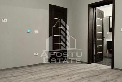 Casa individuala pe parter, 4 camere si 2 bai, 530 mp teren - 6