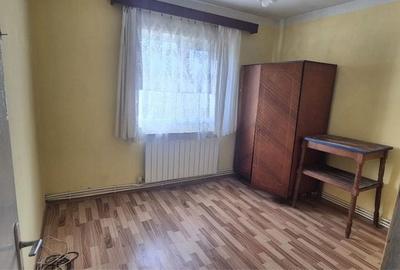 Apartament cu 2 camere semidecomandat în Fălticeni - 4