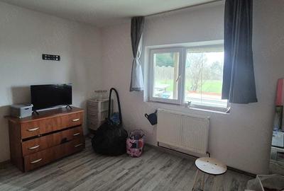 Casă cu 3 camere cu Teren 248 Mp în Lazu - 5