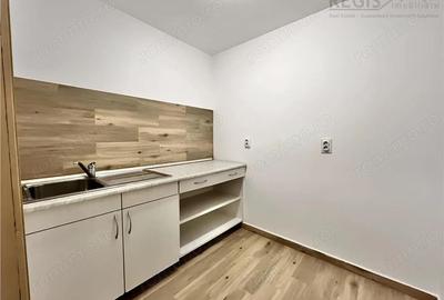 Etaje Renovate in Centrul Civic pentru Birouri - 3