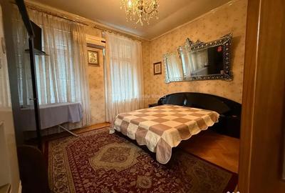 Apartament cu 4 camere semidecomandat în Central - 3