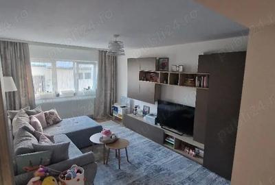 Apartament cu 3 camere decomandat în Central - 2