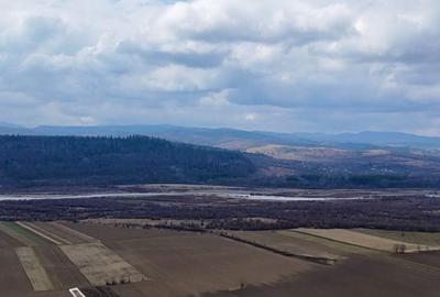 Teren de 6848 mp, în Baia - 9