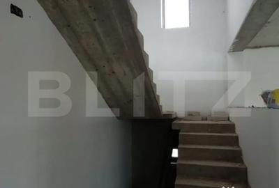 Casă cu 5 camere cu Teren 2500 Mp în Central - 5