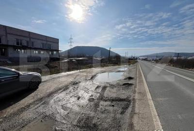 Spațiu comercial, de 1,400 mp, în Industrială - 5
