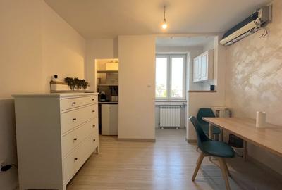 De închiriat - 3 camere decomandat, renovat recent, în zona Popa Șapcă - 18