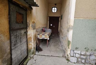 Casă cu 4 camere cu Teren 248 Mp în Central