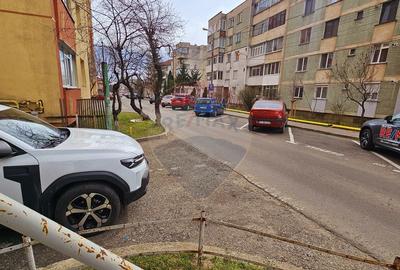 Spa?iu comercial - 14