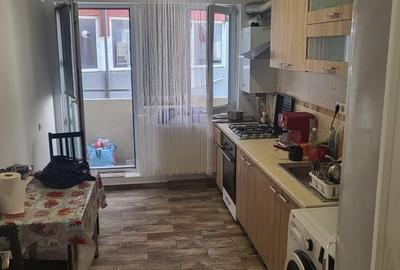 Trei camere Bragadiru zona Leroy - 2