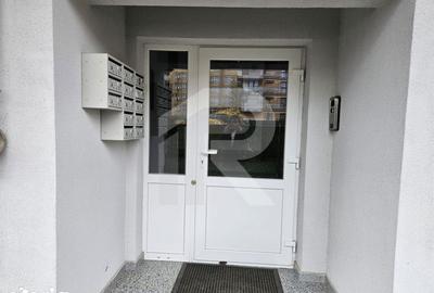 Apartament cu 3 camere decomandat, mobilat în Central - 14