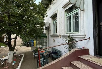 Casă individuală cu 4 camere cu Canalizare în Central - 3