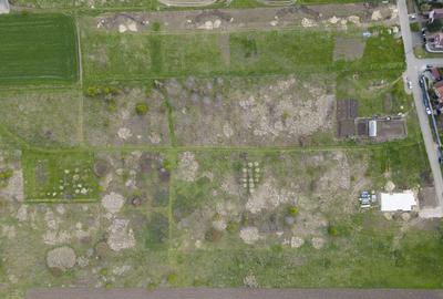 Teren intravilan in cartier nou zona Gradi?te - 1