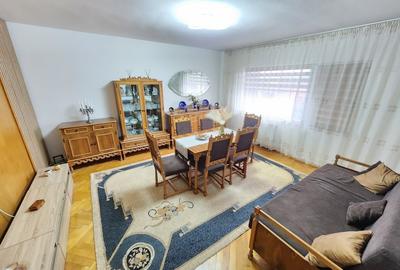 Apartament cu 3 camere decomandat, mobilat în Steaua - 14