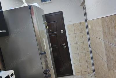 Apartament cu 2 camere decomandat în Petros - 2