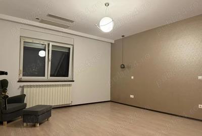 Apartament 3 camere, 125mp, Decomandat, Centrala proprie, Metrou, AC - 3