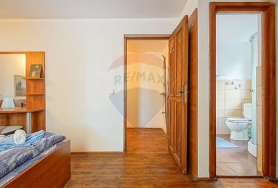 Casă cu 16 camere cu Teren 1368 Mp în Timișu de Sus - 45