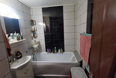 Apartament cu 2 camere, mobilat în Central - 1