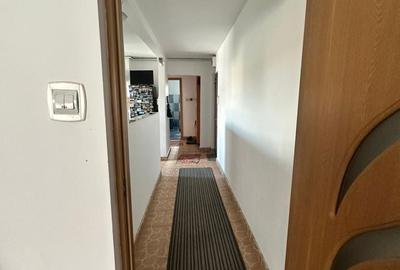 Apartament cu 2 camere decomandat în Dâmbovița - 4