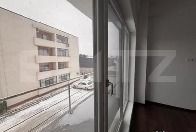 Apartament cu 3 camere decomandat în Viforâta - 1