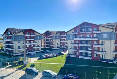 Apartament cu 2 camere semidecomandat în Sânpetru