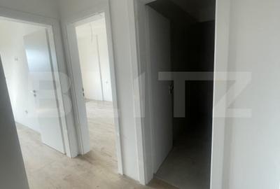 Apartament de vanzare, cu 3 camere, balcon mare, panorama superba, complex nou