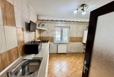 Apartament cu 3 camere decomandat în Central - 7