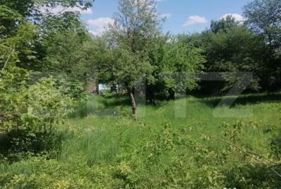 Teren de 4780 mp, în Central