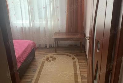 Apartament cu 3 camere semidecomandat în Tineretului - 4