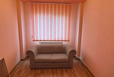 Apartament cu 3 camere decomandat în Milcov - 10