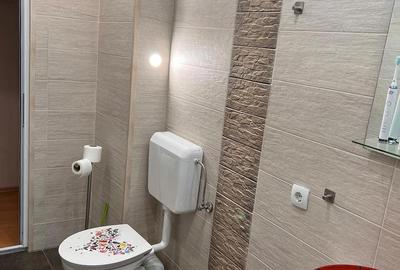 Apartament cu 4 camere decomandat, mobilat în Central - 8