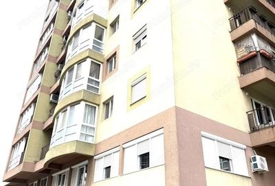 Apartament cu 3 camere în Nufărul