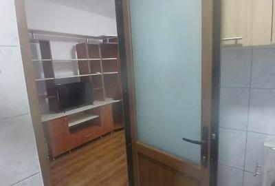 Inchiriere garsoniera strada Foc?ani zona Petre Ispirescu Inchiriere garsoniera strada Foc?ani zona Petre Ispirescu - 15