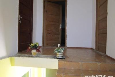 Casă cu 5 camere cu Teren 845 Mp în Căzănești - 2