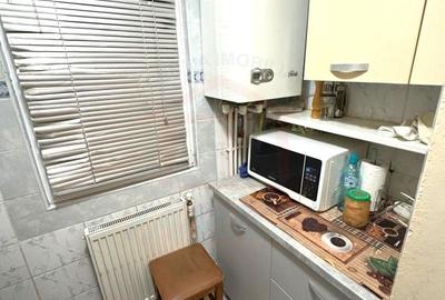 Apartament cu 3 camere semidecomandat, mobilat în Micro 38 - 9