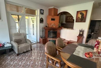 Casa plan parter 170 mp, zona Micro 17 - 27