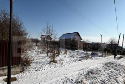 Teren de 4693 mp, în Central - 4