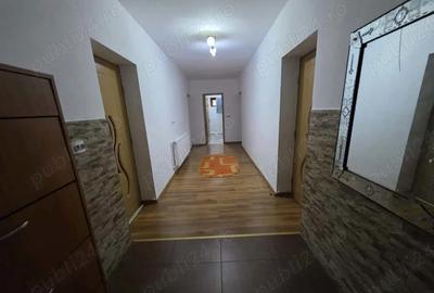 Casa cu teren 2440mp + Magazin alimentar De vanzare!! - 3