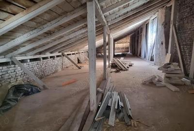 Inchiriez spatiu ultracentral Pitesti, 700 mp, vitrina mare stradala - 17