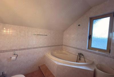 Casă cu 5 camere cu Canalizare în Girocului - 6